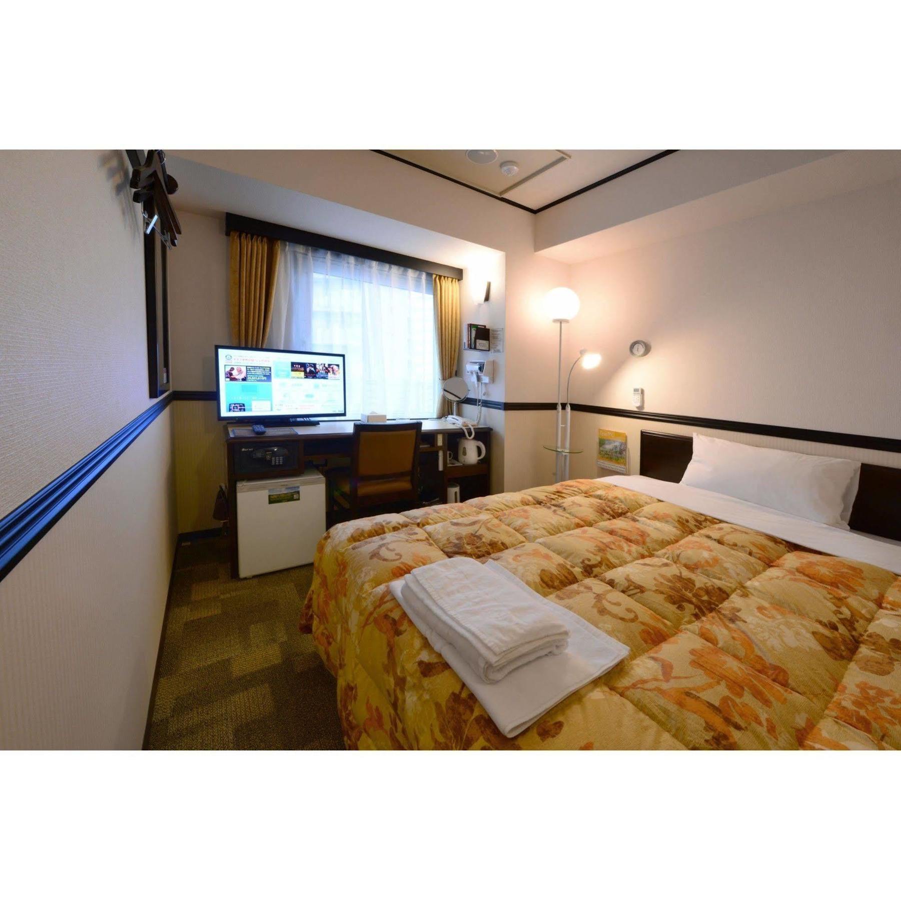 Toyoko Inn Nagoya-eki Sakuradori-guchi Honkan Eksteriør billede